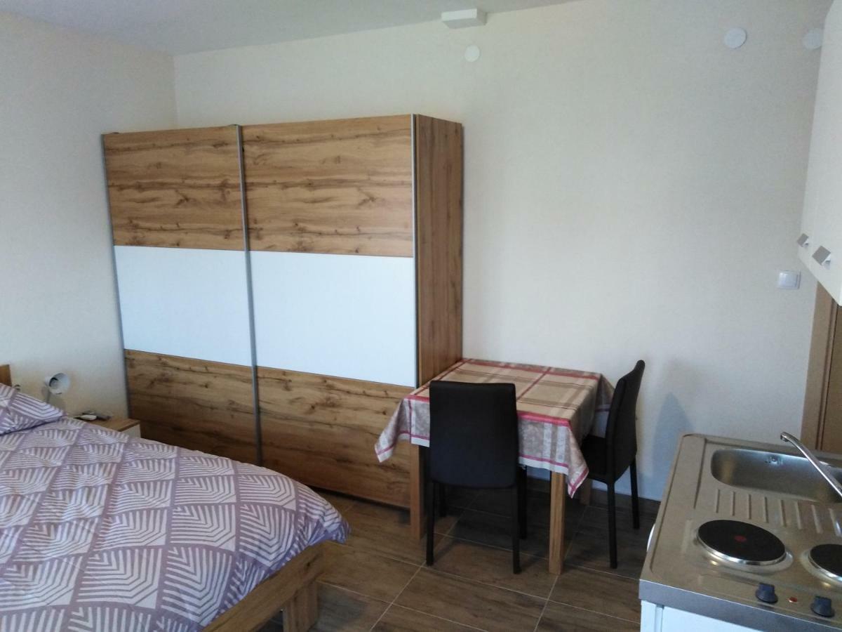 Apartments Nediljko & Mila Ζαντάρ Εξωτερικό φωτογραφία